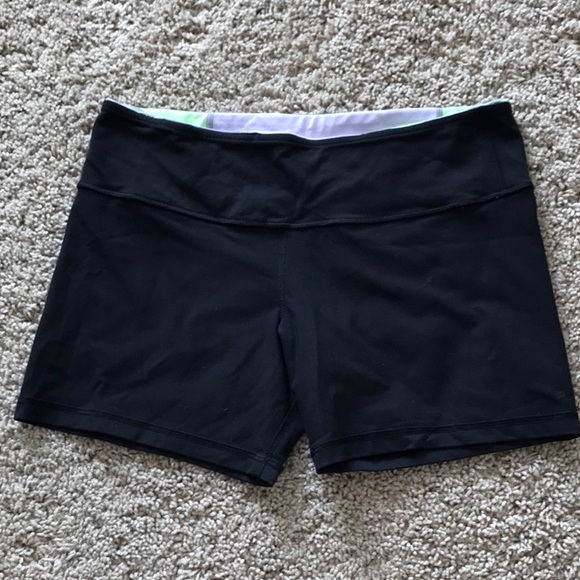 lululemon athletica Pants - Women’s Lululemon Biker Shorts Size 8